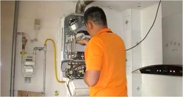 造成電壁掛爐管道內(nèi)夾氣的原因、影響及處理辦法